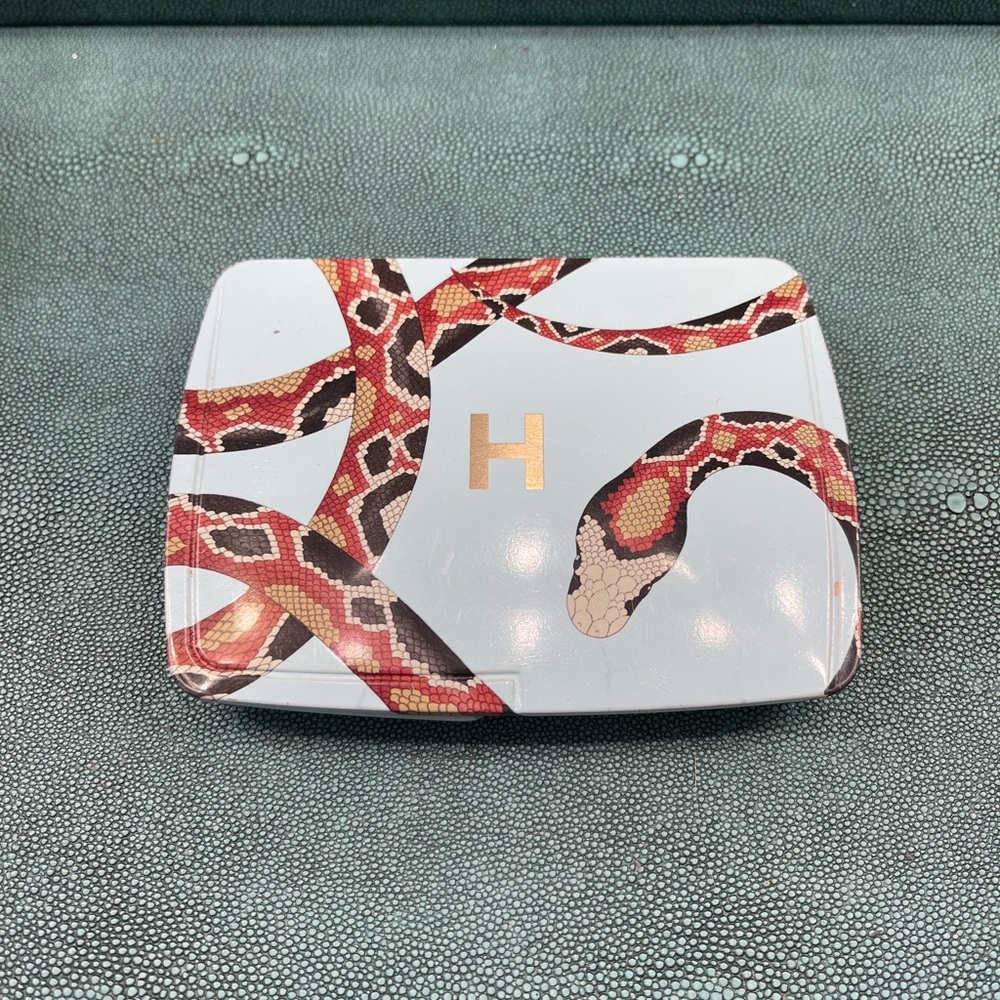 Hourglass Snake Lighting Edit Unlocked Pallet